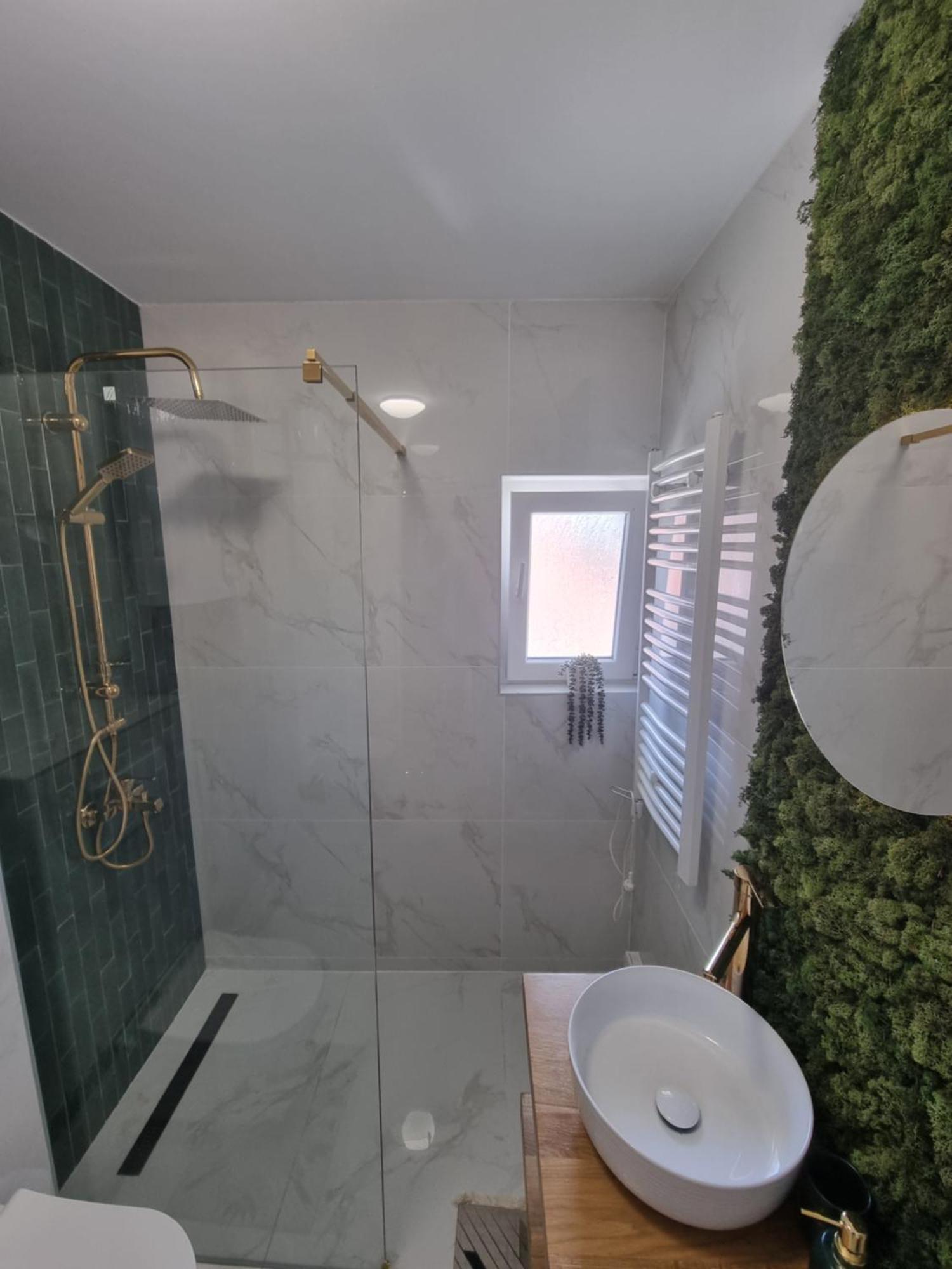 Luxor Apartmani 2 Vrnjacka Banja Luaran gambar